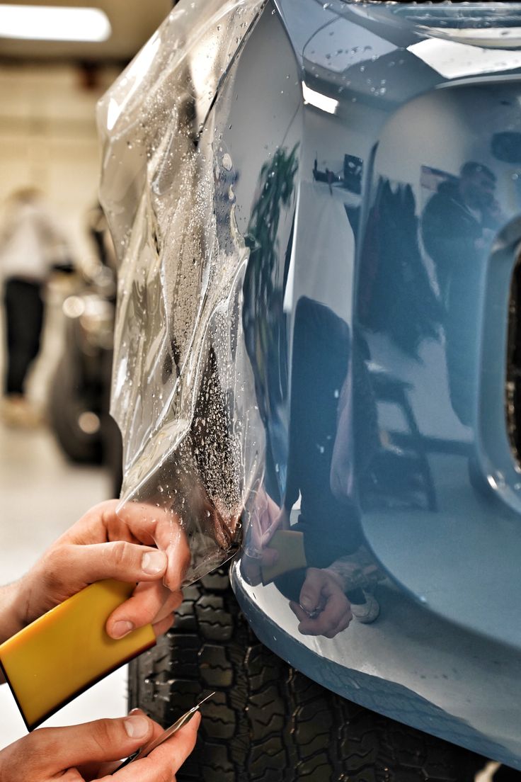 PPF (Paint Protection Film): Aracınızı Korumanın En İyi Yolu